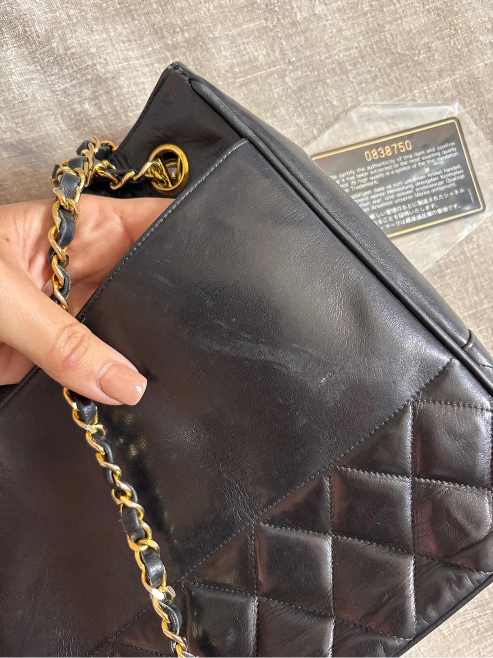 CHANEL perfect weekday